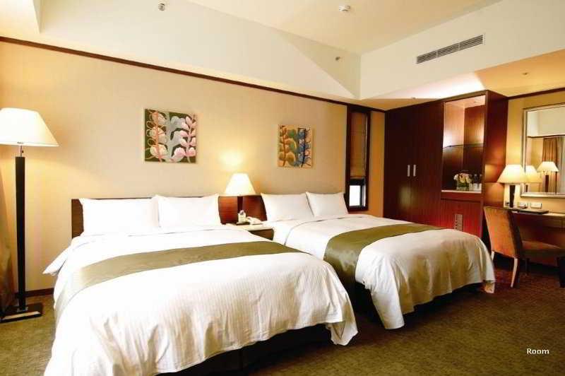 Fullon Hotel Sanyin Саншиа Екстериор снимка
