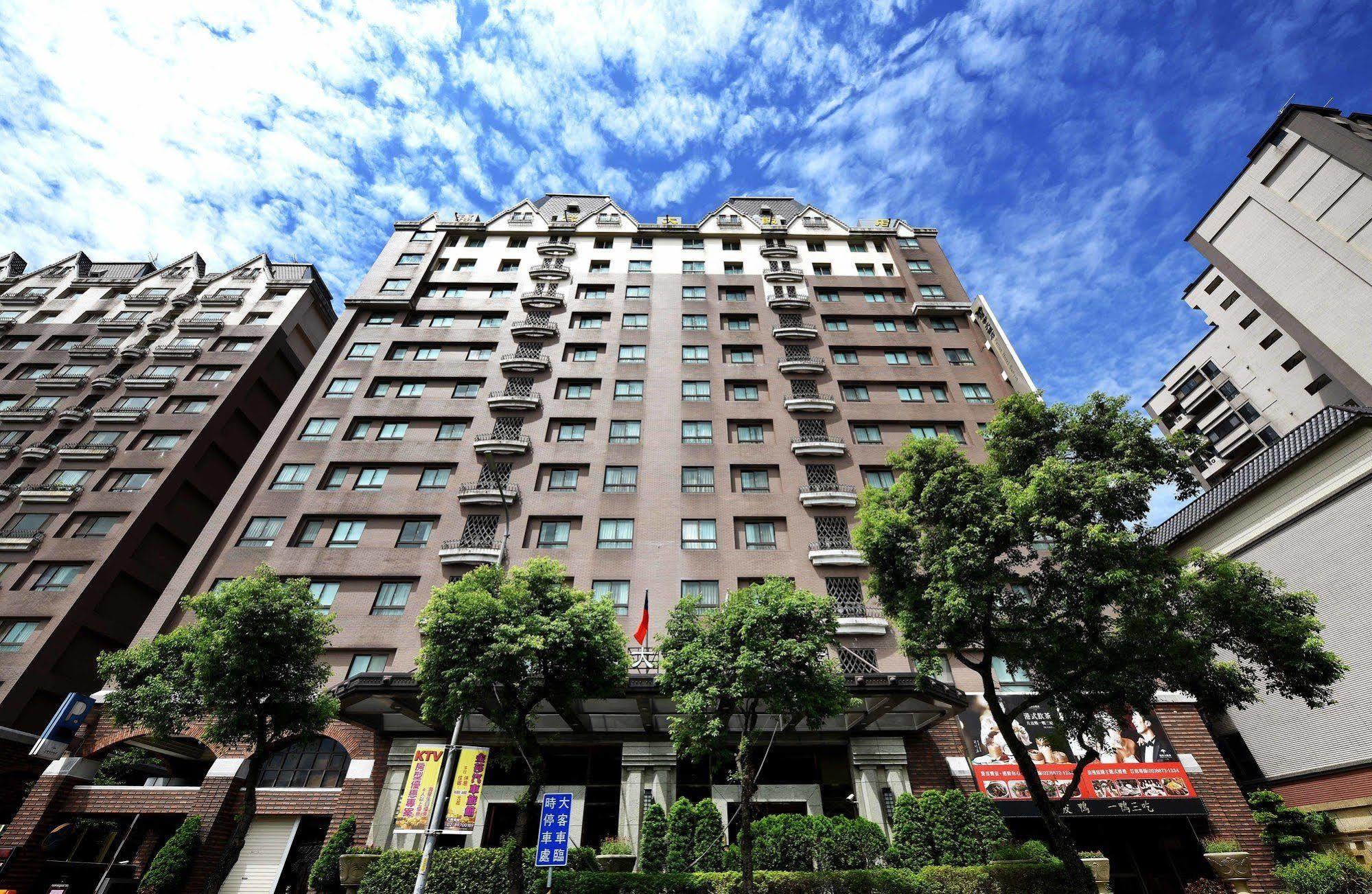 Fullon Hotel Sanyin Саншиа Екстериор снимка