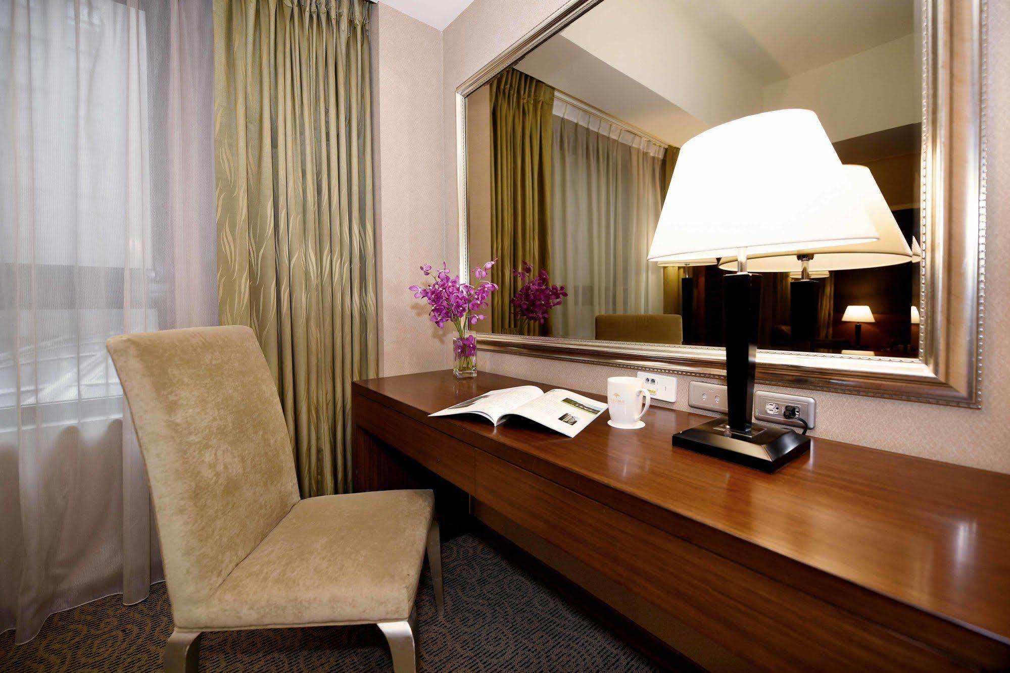 Fullon Hotel Sanyin Саншиа Екстериор снимка