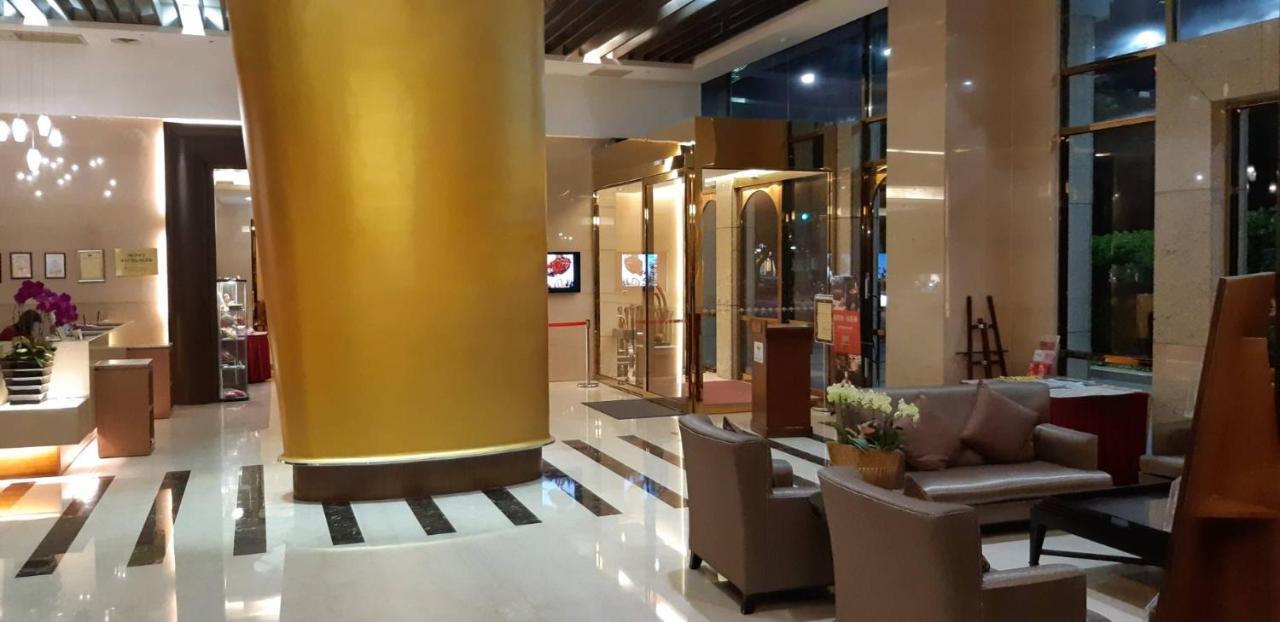Fullon Hotel Sanyin Саншиа Екстериор снимка